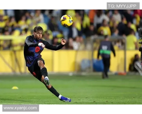 黑人足球明星10号的传奇之路与辉煌成就揭秘